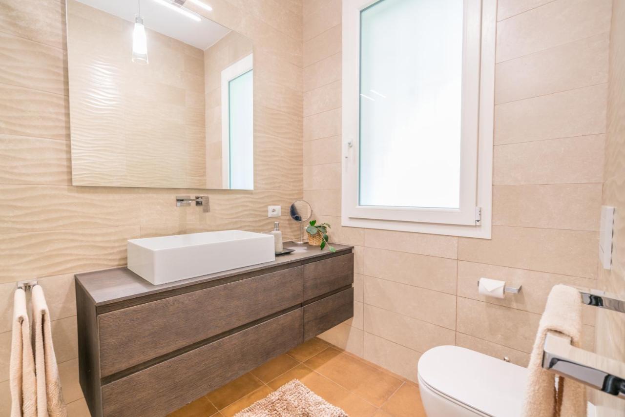 Villa Acquario Elegance - 200 Mt Dalla Spiaggia Torre delle Stelle Exteriör bild